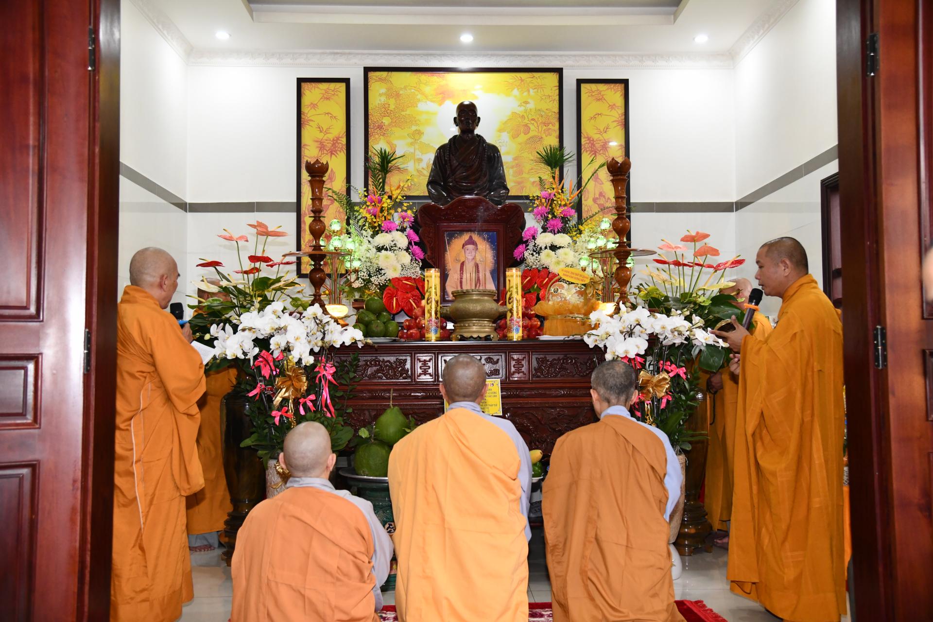Lễ Húy Kỵ lần Thứ 29 Cố Hòa Thượng Thượng Đức Hạ Quang hiệu Bạch Y